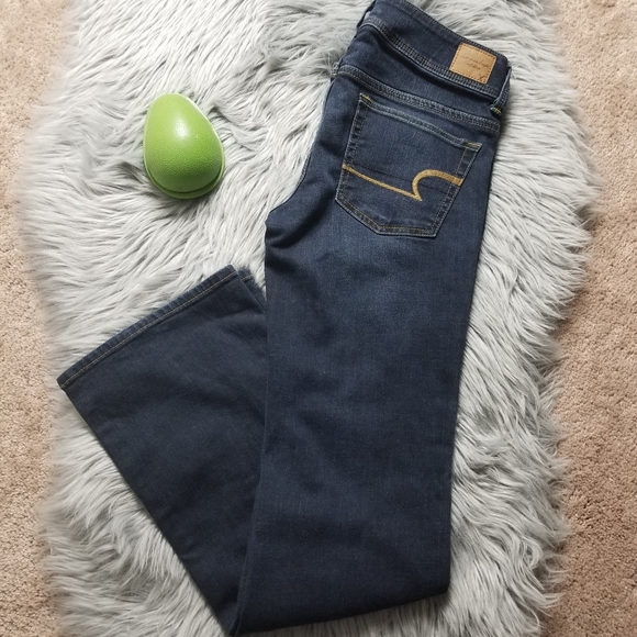American Eagle Outfitters Denim - American eagle,  women Jean size 6.